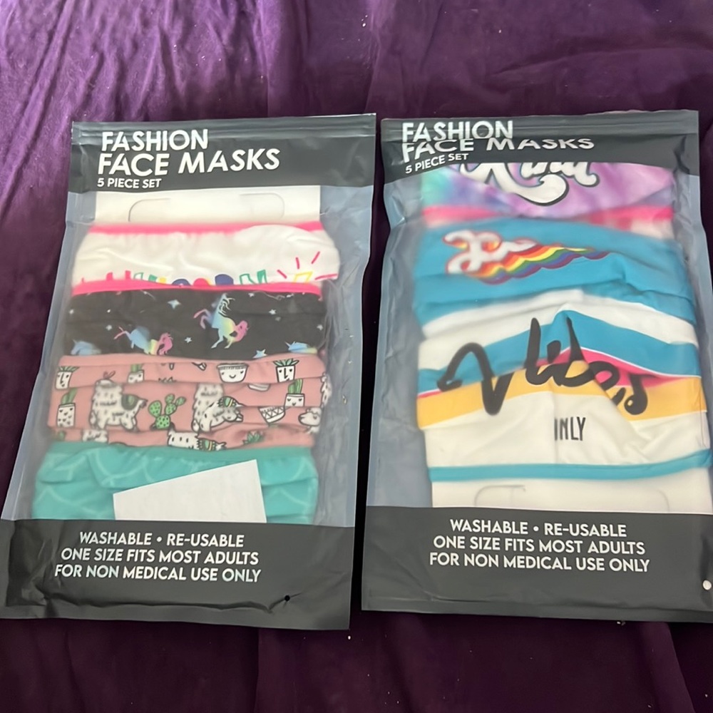 Lot Pf 7 Face Mask